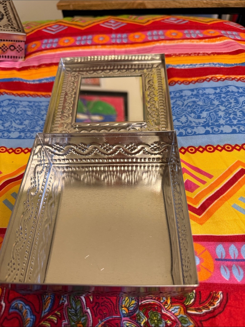 Decorative Silver Heart Relief Tile - Metallic Accent Beautiful new Mexican tin - Picture 2 of 4